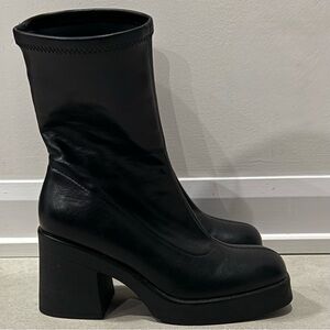 Black Leather Women's Boots
